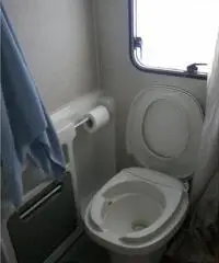 CAMPER