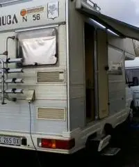 CAMPER