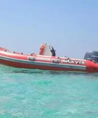 Gommone BWA 4,40 con motore 40 cavalli Yamaha 4 tempi EFI