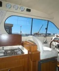 barca a motore INTERMARE 800 FLY anno 1998 lunghezza mt 9 barca a motore INTERMARE 800 FLY anno 1998 lunghezza mt 9