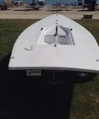 Barca Laser