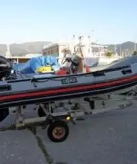 gommone Altro SIGMA anno 2000 lunghezza mt 4 gommone Altro SIGMA anno 2000 lunghezza mt 4