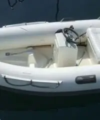 gommone Novamarine 2 RH 320 anno 2008 lunghezza mt 3 gommone Novamarine 2 RH 320 anno 2008 lunghezza mt 3