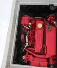 barca a motore ZONA NEUTRA mare anno 1994 lunghezza mt 750