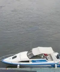 BARCA SEMI CABINATA