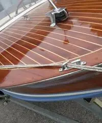 barche coperte in teak