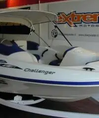 barca a motore SEA DOO Challenger 14 170hp New anno 2007 lunghezza mt 4,5 barca a motore SEA DOO Challenger 14 170hp New anno 2007 lunghezza mt 4,5