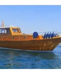 Gozzo Cabinato in fasciame di Mogano e Teak  Fratelli Mileo Gozzo Cabinato in fasciame di Mogano e Teak  Fratelli Mileo