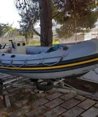 Vendo gommone