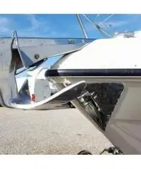 REGAL MARINE 242 Commodore