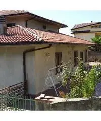 Vendita Villa + Terreno Agricolo + Edificabile Vendita Villa + Terreno Agricolo + Edificabile