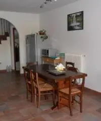 Casa indipendente in Vendita a Meldola