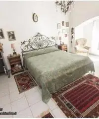 GENOVA Lagaccio / Principe, vendesi appartamento 7 vani bilivello con ingresso indipendente!