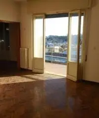 Vendita Multilocale in Via Castruccio