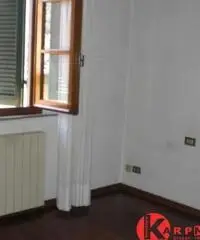 Appartamento in vendita a Pietrasanta 80 mq