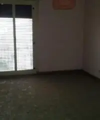 ottima opp.tà app.nto120 mq al terzo p. da ristrutt.re parzialmente