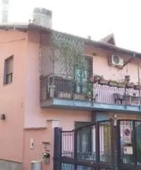 Vendita appartamento mq. 182 - Zona Terrazzano Vendita appartamento mq. 182 - Zona Terrazzano