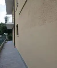 V632 - casa indipendente su 4 lati, bifamiliare