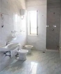LICOLA TRIVANI 80 mq OTTIMO STATO € 99.000 LICOLA TRIVANI 80 mq OTTIMO STATO € 99.000