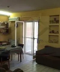 rifITI 049-SU26104 - Appartamento in Vendita a Giugliano in Campania di 85 mq