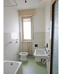 Ampio 2 locali con cantina a.... 39.000 Euro!