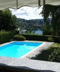 Appartamento con piscina collinare Orta