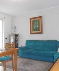 Vendita Quadrilocali in Via della Costituzione