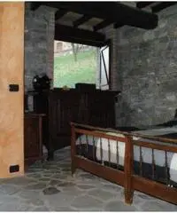 SPLENDIDO RUSTICO IN SASSO RISTRUTTURATO RECENTEMENTE E GIARDINO