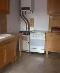 APPARTAMENTO di 4 vani e di 80 mq (CARMIGNANO)