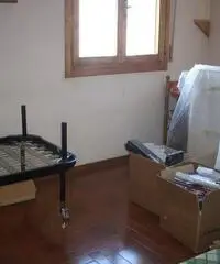 APPARTAMENTO di 4 vani e di 80 mq (CARMIGNANO)