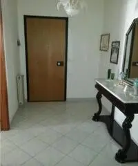 Centro città: Vendita Cinque locali in Viale Scala Greca