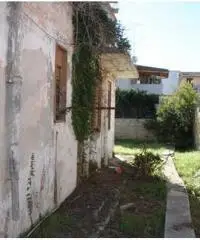 SIRACUSA, ZONA SCALA GRECA, VENDESI VILLA SU UN UNICO LIVELLO IA2190