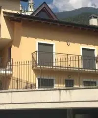 Vendita Cinque locali in Via Degli Alpini Vendita Cinque locali in Via Degli Alpini