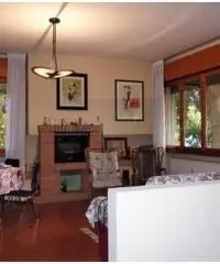 Vendita Villa da 400mq con due garage