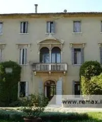 Villa Bertolini - Villa Veneta del XVI secolo