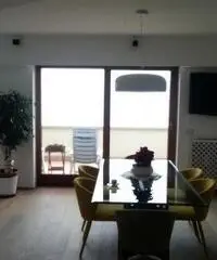 Appartamento vista mare terrazzo e box Appartamento vista mare terrazzo e box