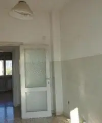 Centro città: Vendita Cinque locali in Via Girolamo Crescentini