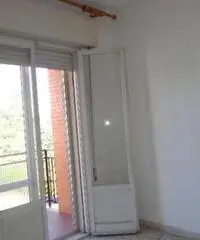 Centro città: Vendita Cinque locali in Via Girolamo Crescentini