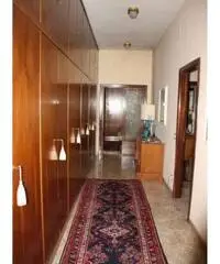 Centro città: Vendita Multilocale da 236mq con posto auto