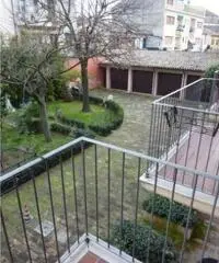 Centro città: Vendita Trilocale in Via Mammolabella