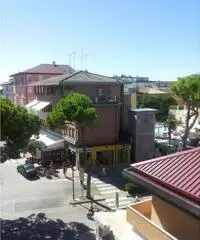 Monolocale 3° ed ultimo centralissimo