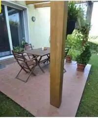 Vendita Casa indipendente in Via X giugno, 8