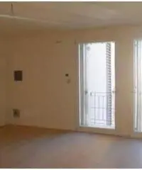 Vendita Trilocale in via salute, 15