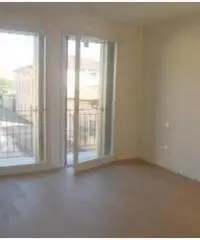 Vendita Trilocale in via salute, 15