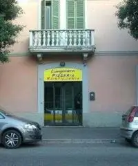 Negozio in Affitto a 900 Negozio in Affitto a 900