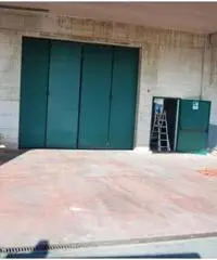 Affitto Capannone in Via Maremmana