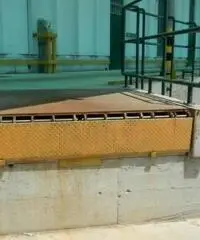 Affitto Capannone in Via Pontina Vecchia