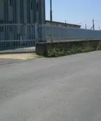 Affitto Capannone in Via Quarto Negroni