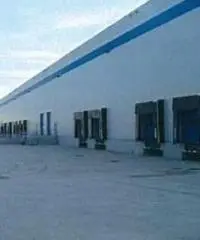 Affitto Capannone in Via Mola Saracena Affitto Capannone in Via Mola Saracena