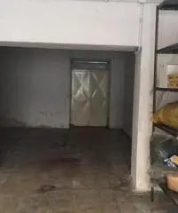 Affitto Magazzino in Via Borgia, 9 Affitto Magazzino in Via Borgia, 9